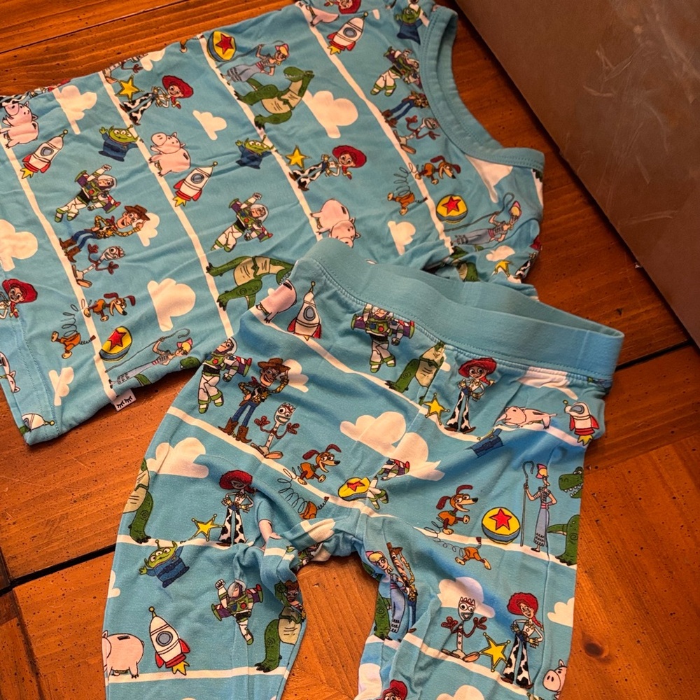 🤠 Little Sleepies 
Toy Story  pajamas